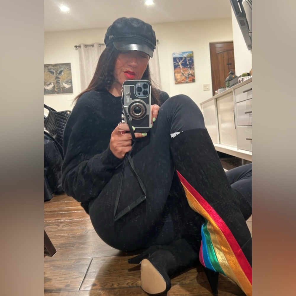 Rainbow 🌈 boots - Picture 7 of 14